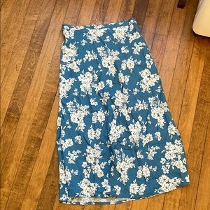 Old Navy Crepe A-Line Midi Skirt